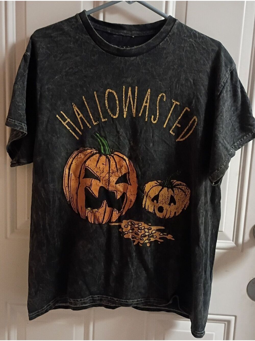 Spirit Halloween Hallowasted Graphic Tee Size Medium